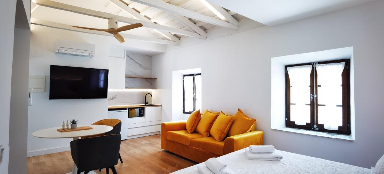 Manzano Palace. Habitaciones Y Suites 30 M2 En La Plaza Mayor Almagro Buitenkant foto